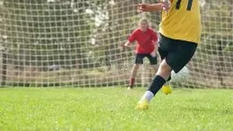 【美艳女神揭晓】第010期大乐透神预测：揭秘后区必杀号，胆码10强势来袭！